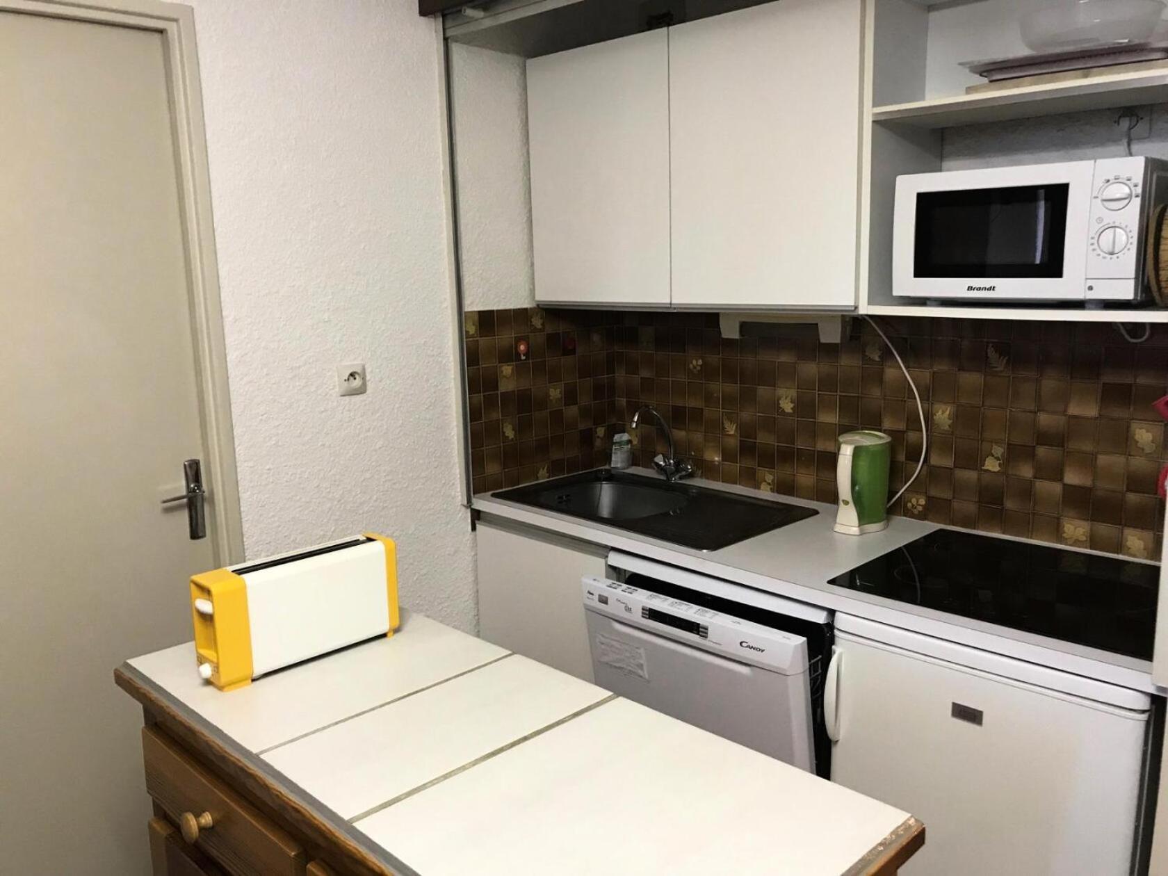 Residence Chalmettes - Studio 4 Pers. - Skis Aux Pieds Mae-8764 Montgenèvre Kültér fotó